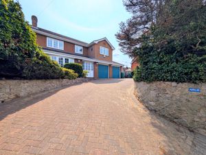 Photo 35- click for photo gallery